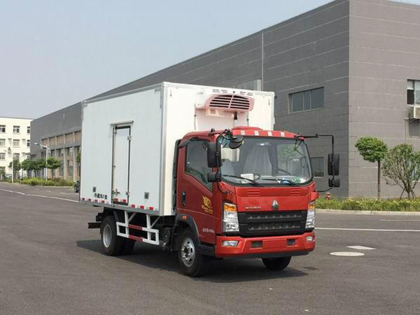 重汽豪沃4.1米貨廂冷藏車 重汽豪沃4.1米貨廂冷藏車