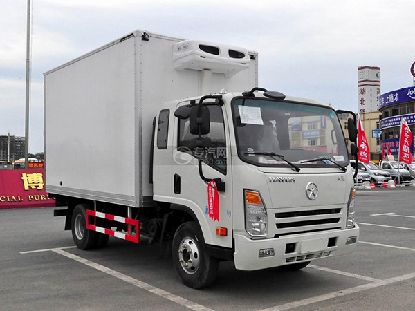 大運排半3.75米貨廂冷藏車 大運排半3.75米貨廂冷藏車