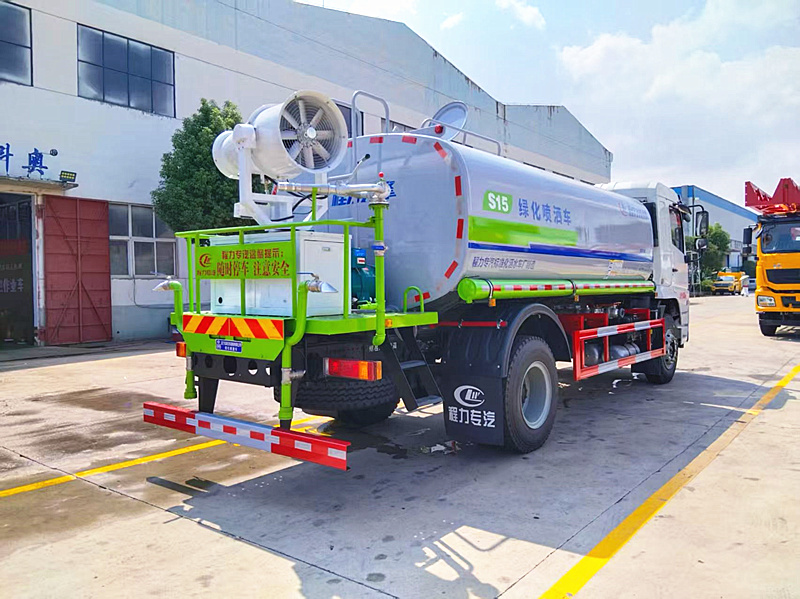 暢銷東風D9綠化霧炮噴灑車參數(shù)