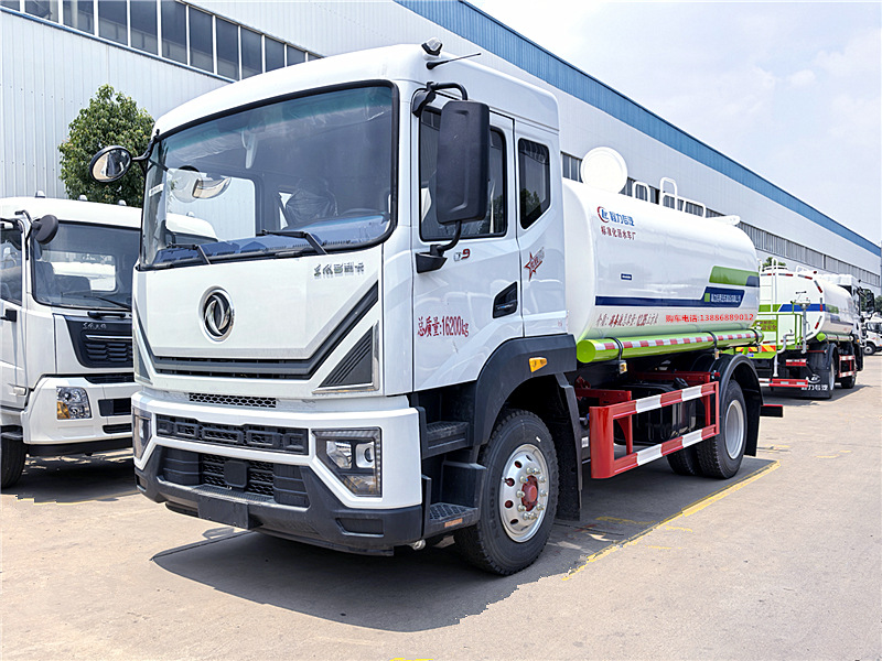 東風(fēng)14-15噸D9灑水車