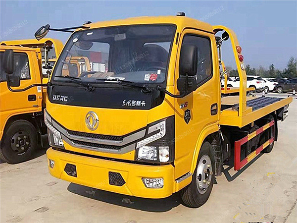 東風多利卡一拖二藍牌清障車